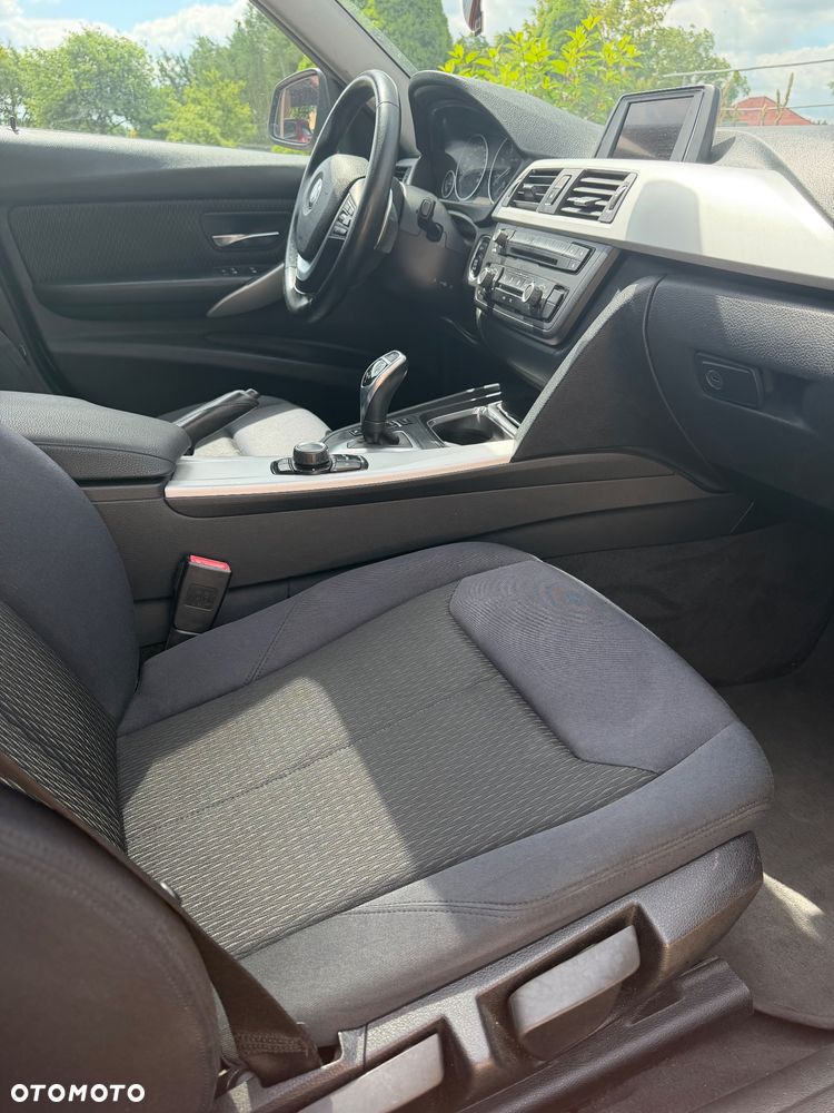 BMW Seria 3 - 14