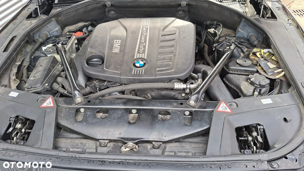 BMW 5GT 530d xDrive - 8