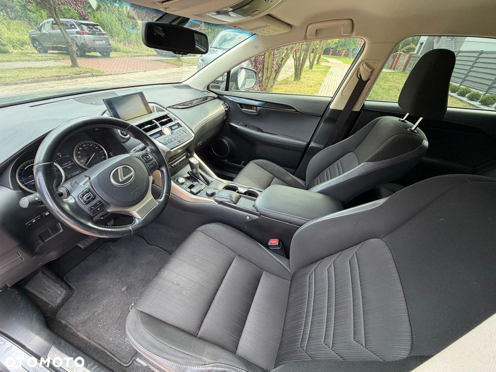 Lexus NX - 11