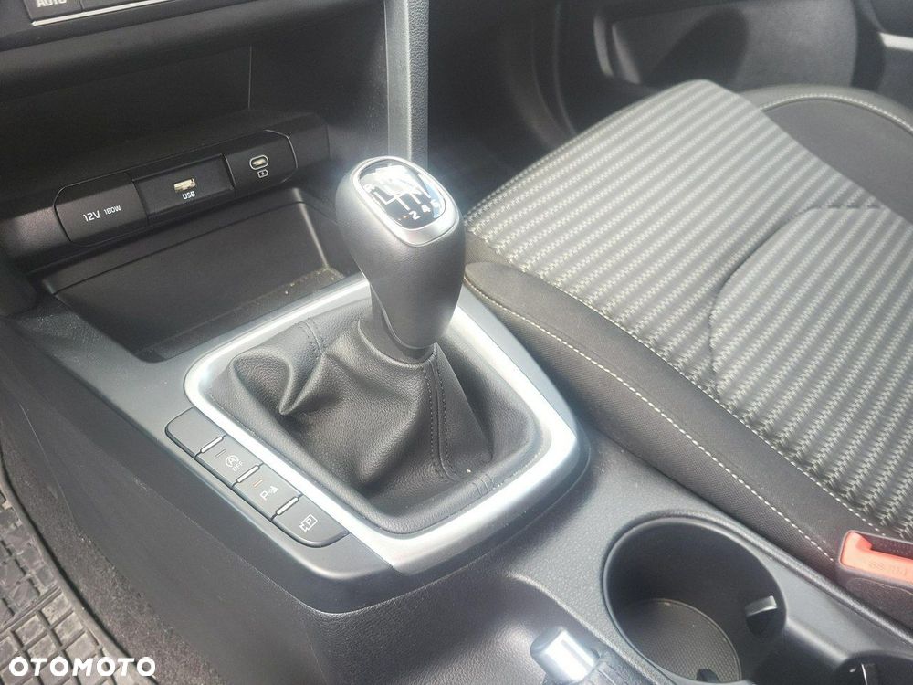 Kia XCeed 1.5 T-GDI M - 15