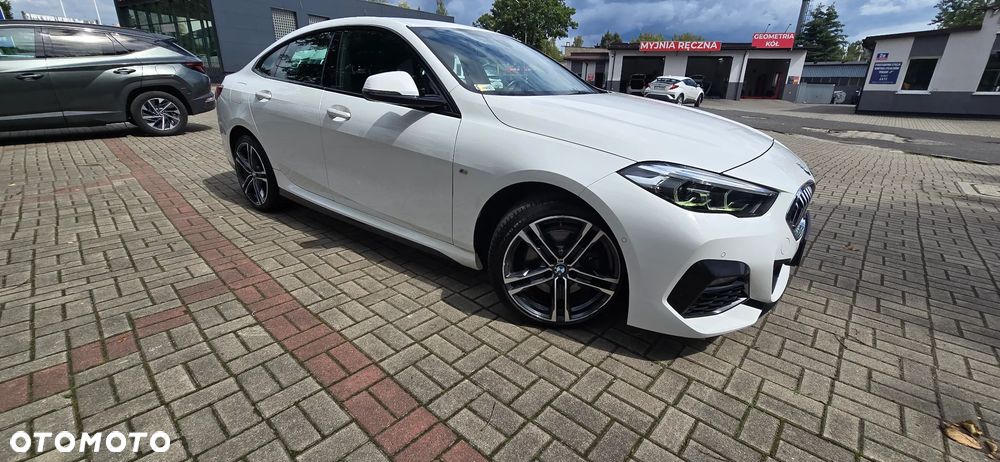 BMW Seria 2 218i M Sport - 5