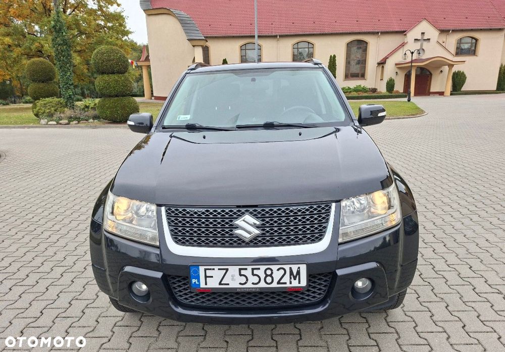 Suzuki Grand Vitara - 2