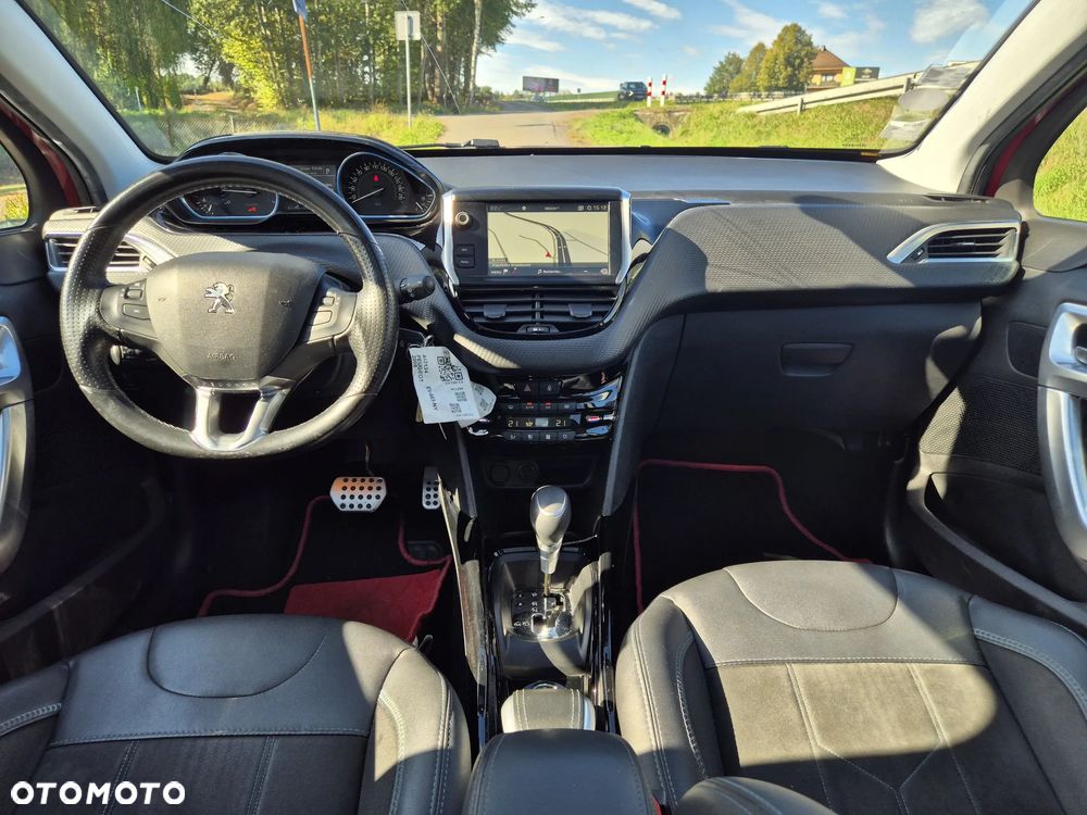 Peugeot 2008 PureTech 110 Stop&Start EAT6 Crossway - 20