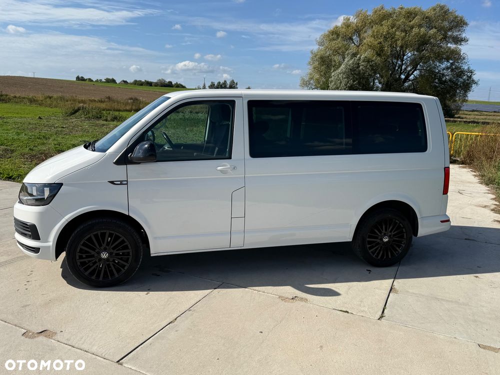 Volkswagen Multivan - 27