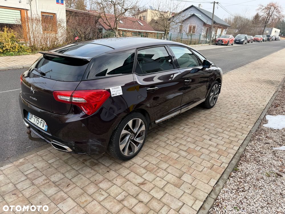 Citroën DS5 HDi 165 Business - 8