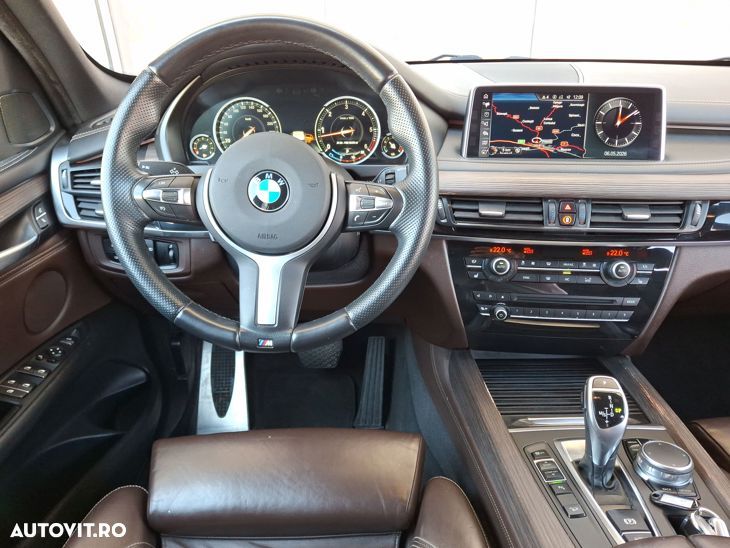 BMW X5 xDrive40d - 15