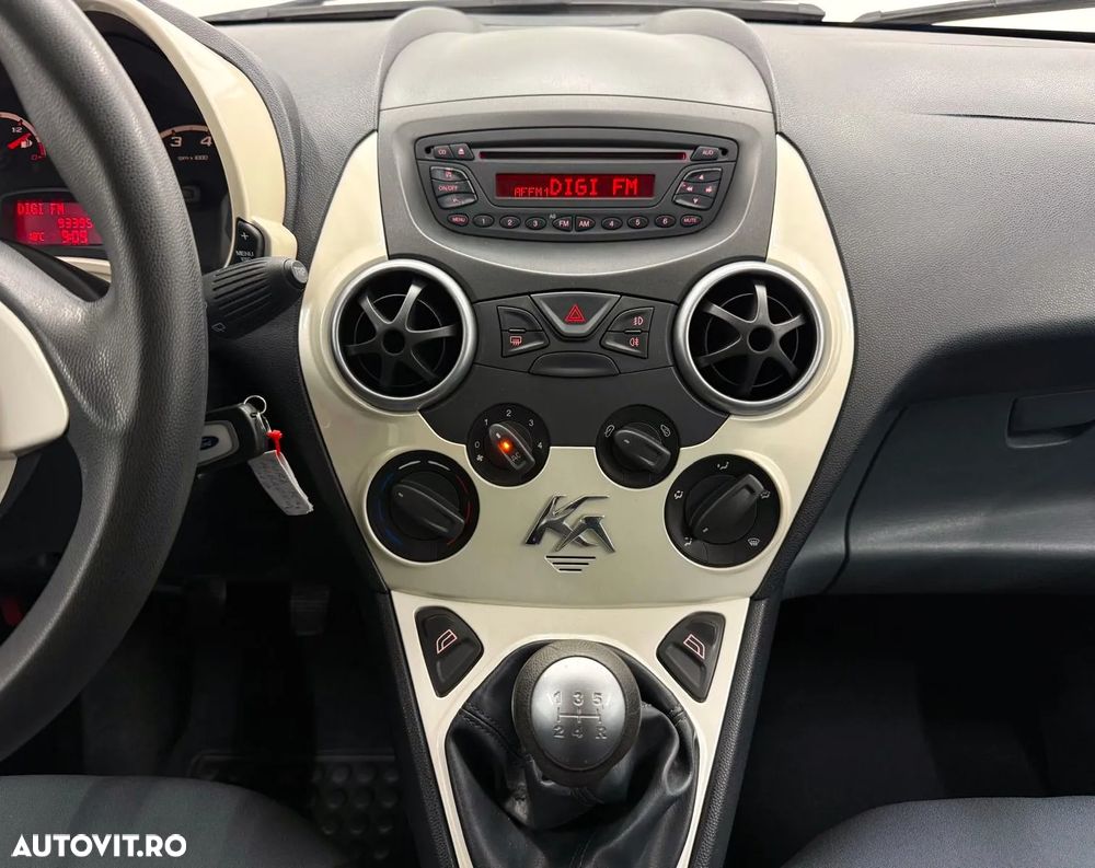 Ford Ka 1.2 Titanium - 8