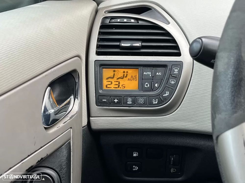 Citroën C4 Grand Picasso 1.6 HDi Confort - 18