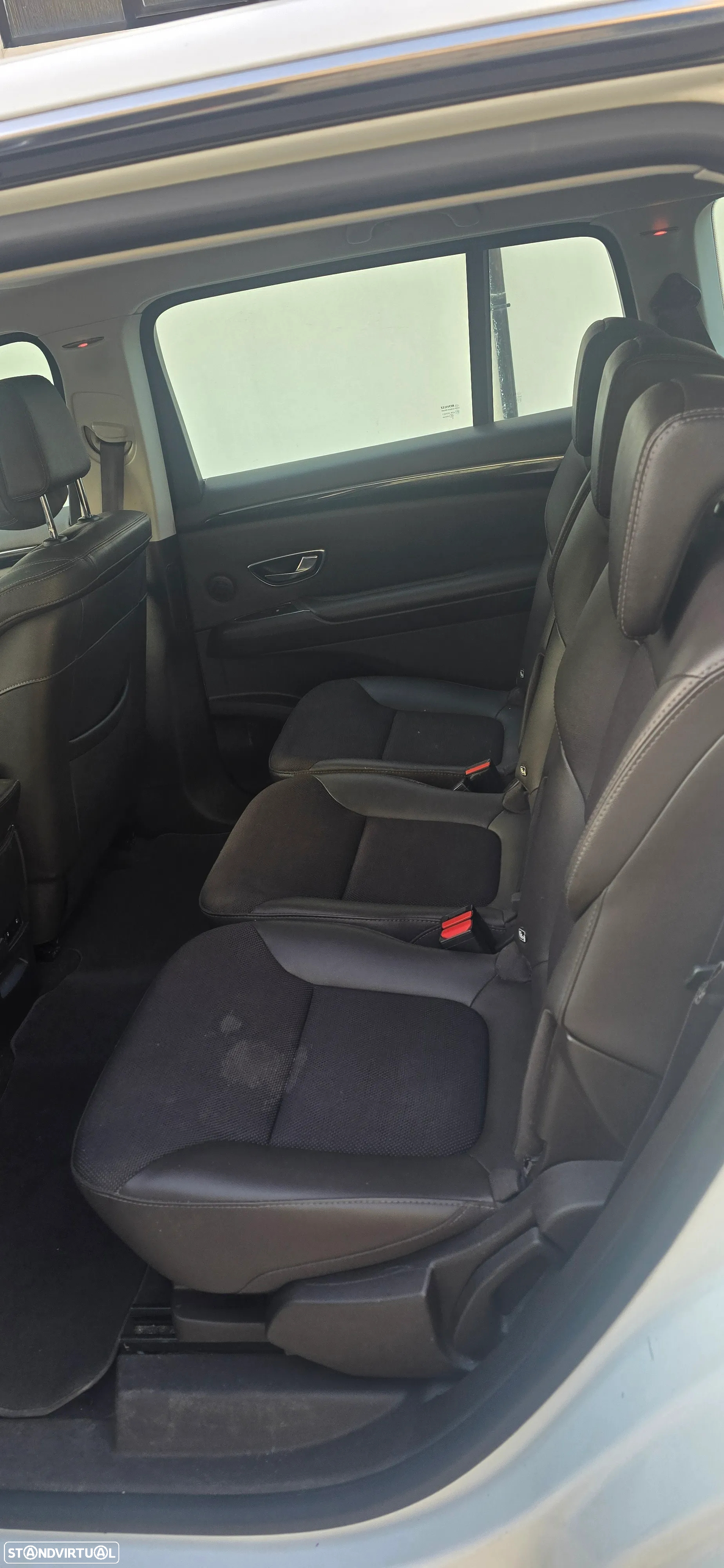 Renault Espace 1.6 dCi Zen - 9
