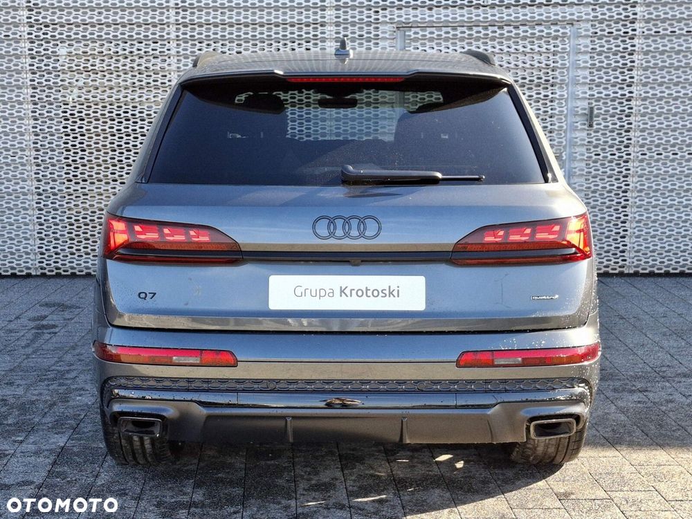 Audi Q7 - 6