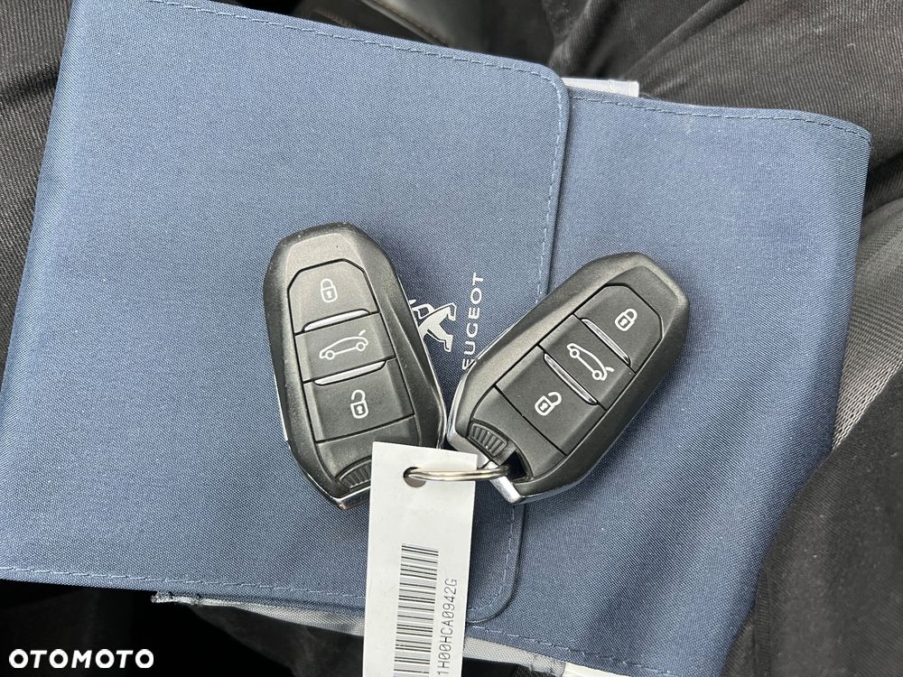 Peugeot 3008 BlueHDi 180 Stop & Start EAT6 GT - 28