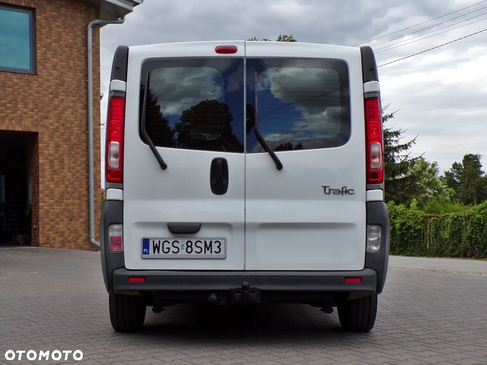 Renault TRAFIC LONG - 10