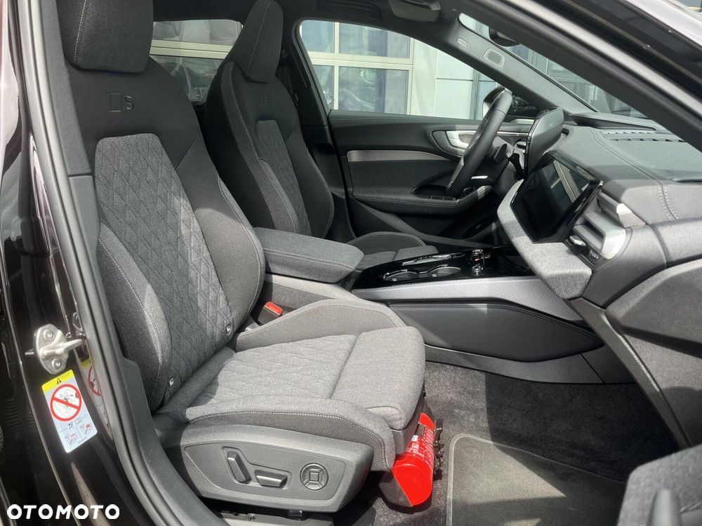 Audi A5 Avant TFSI Quattro S tronic - 38
