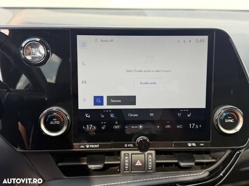 Lexus Seria NX - 12