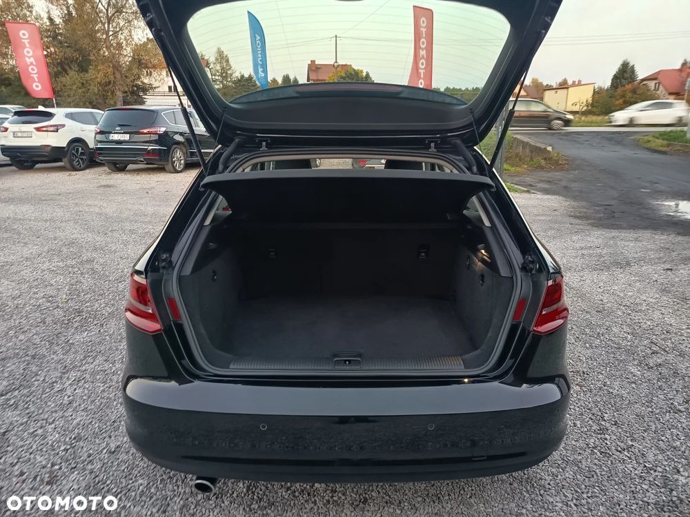 Audi A3 Sportback 1.6 TDI ultra Attraction - 34