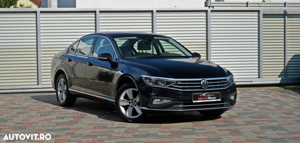 Volkswagen Passat 2.0 TDI DSG Highline - 9