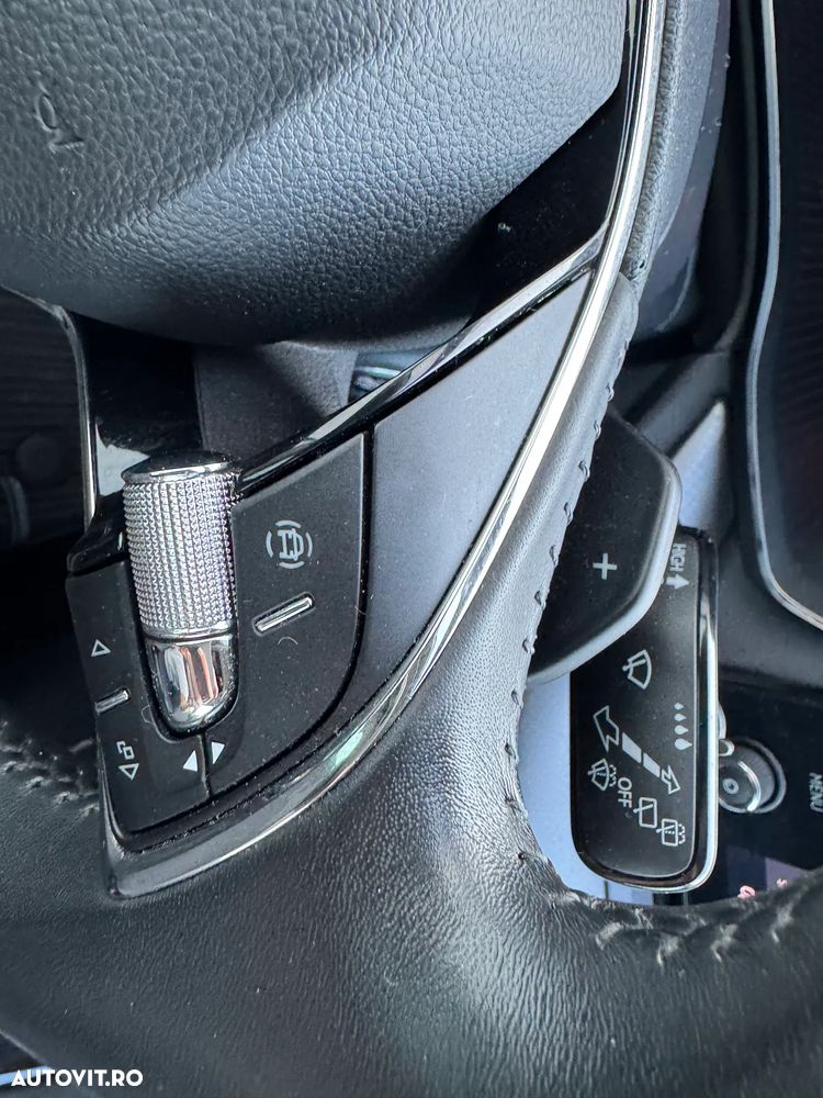 Skoda Octavia 2.0 TDI DSG Ambition - 12