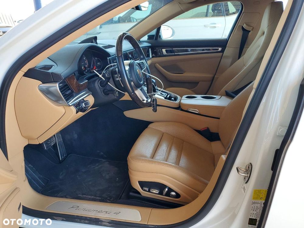 Porsche Panamera S E-Hybrid - 8