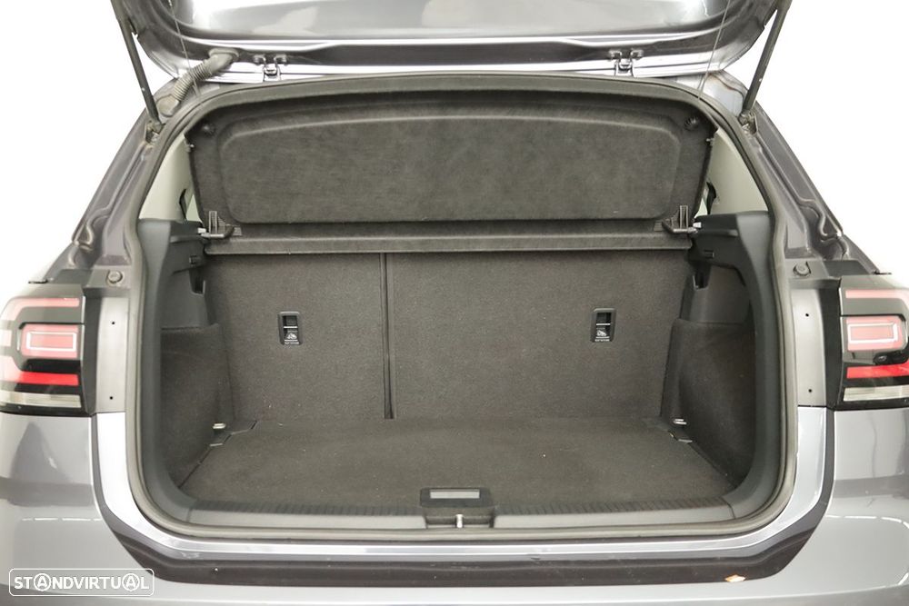 VW T-Cross - 21