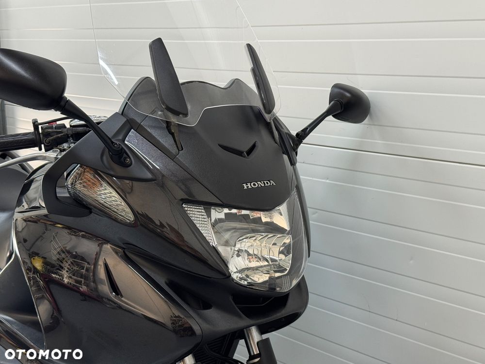 Honda NTV - 11
