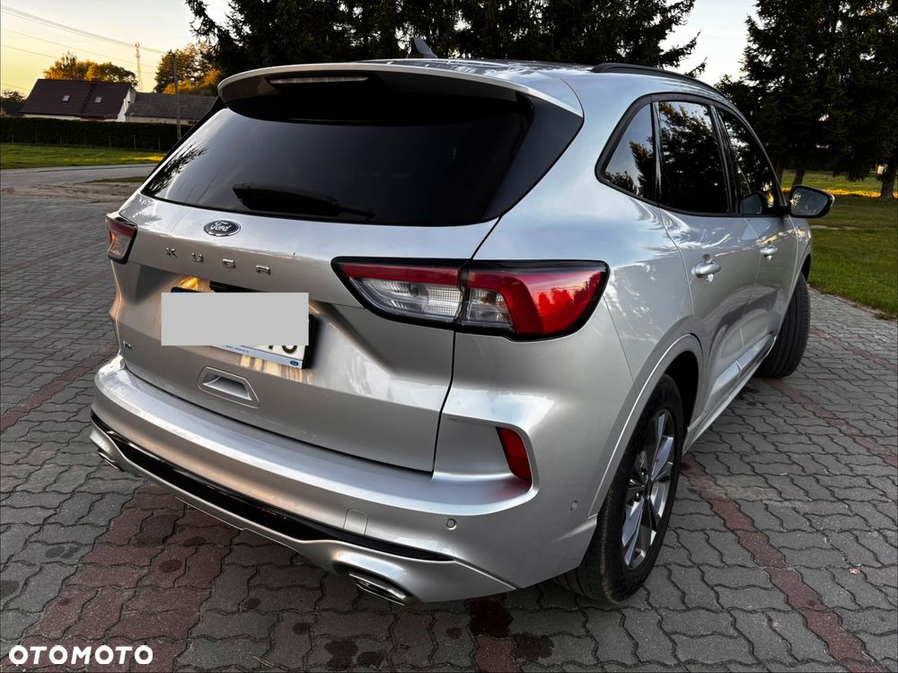 Ford Kuga - 12