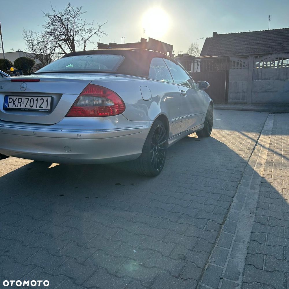 Mercedes-Benz CLK - 5