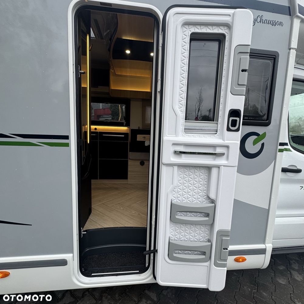 Ford Chausson 797 Titanium Line - 10