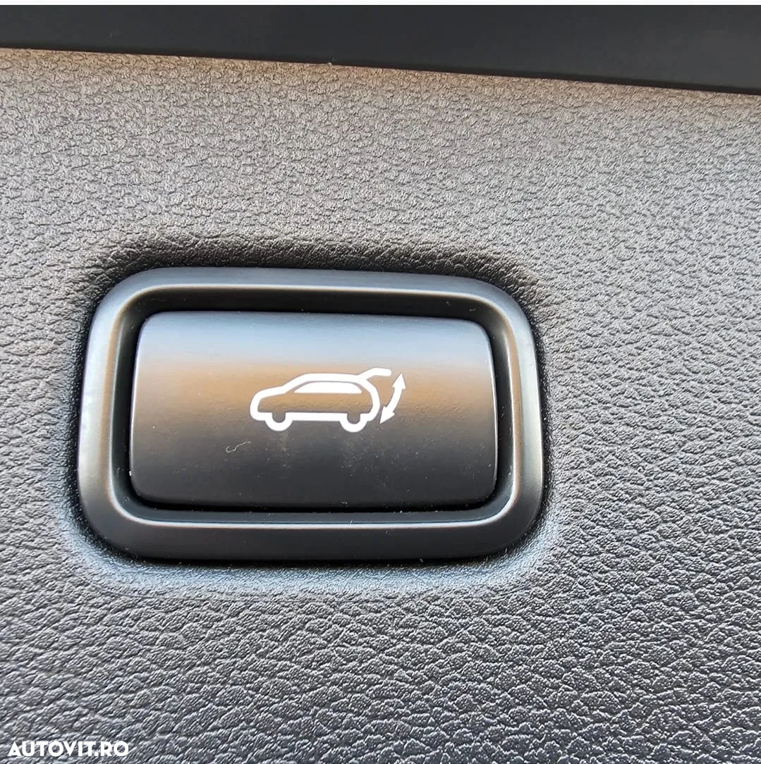 Hyundai Tucson 2.0 CRDI 4WD 8AT Luxury - 12