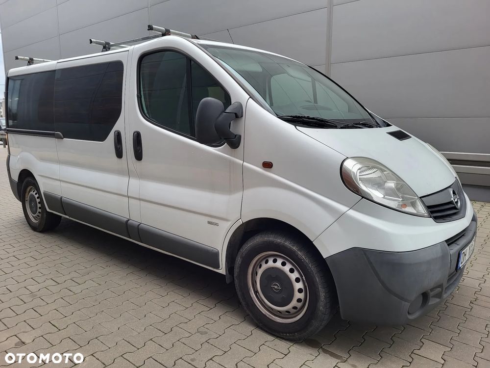 Opel Vivaro - 2