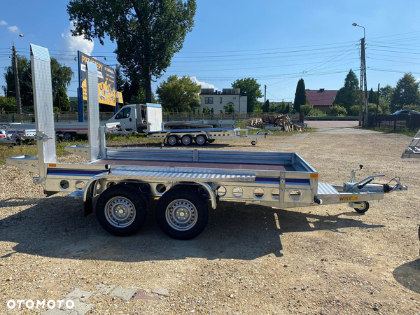 Wiola B3535 3,5T Najazdy ALU