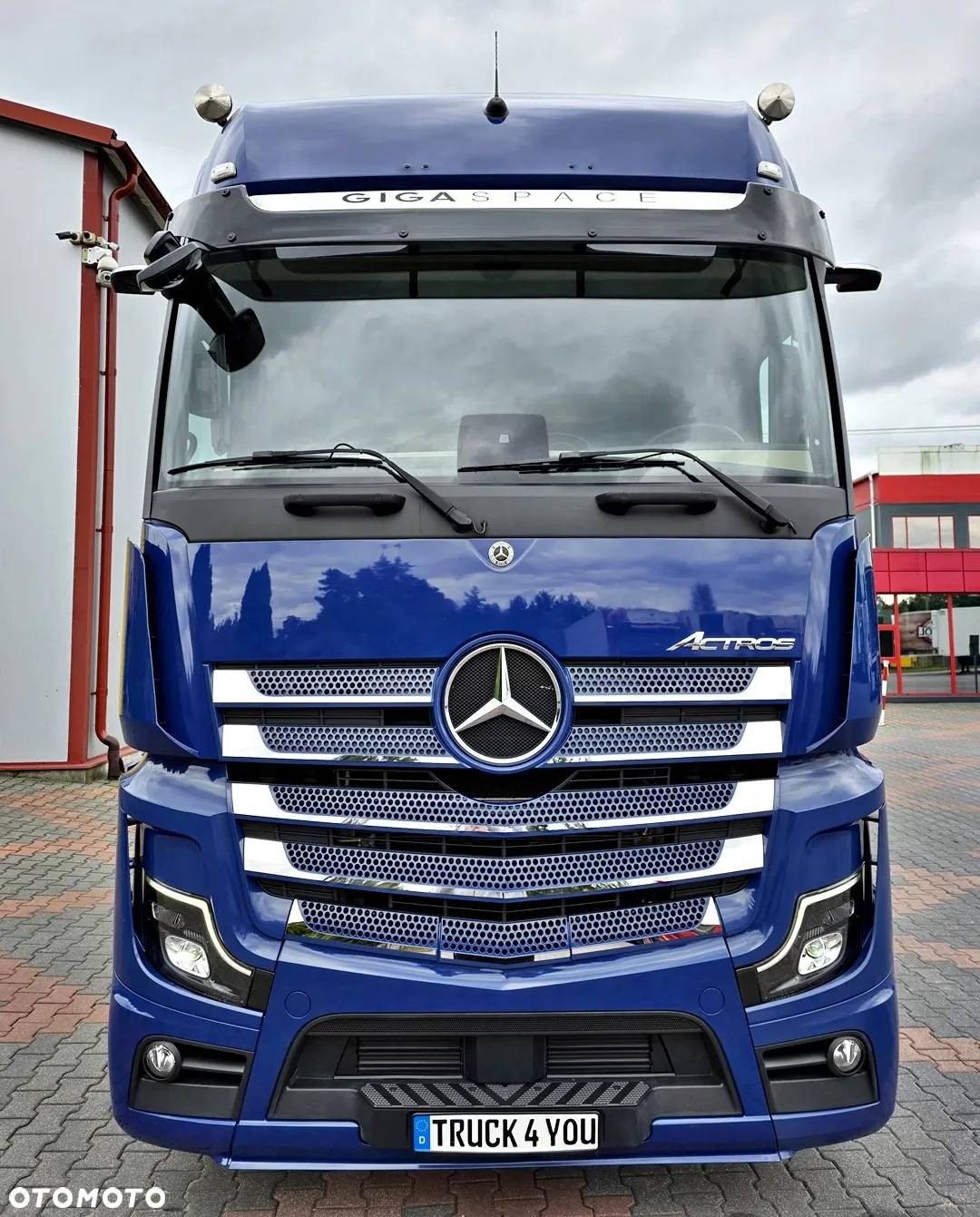 Mercedes-Benz ACTROS 1848 / Giga / LED / Aktywny tempomat / Solo Star / Klima postojowa - 4