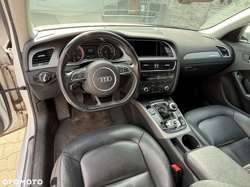 Audi A4 Avant 2.0 TDI Quattro - 10