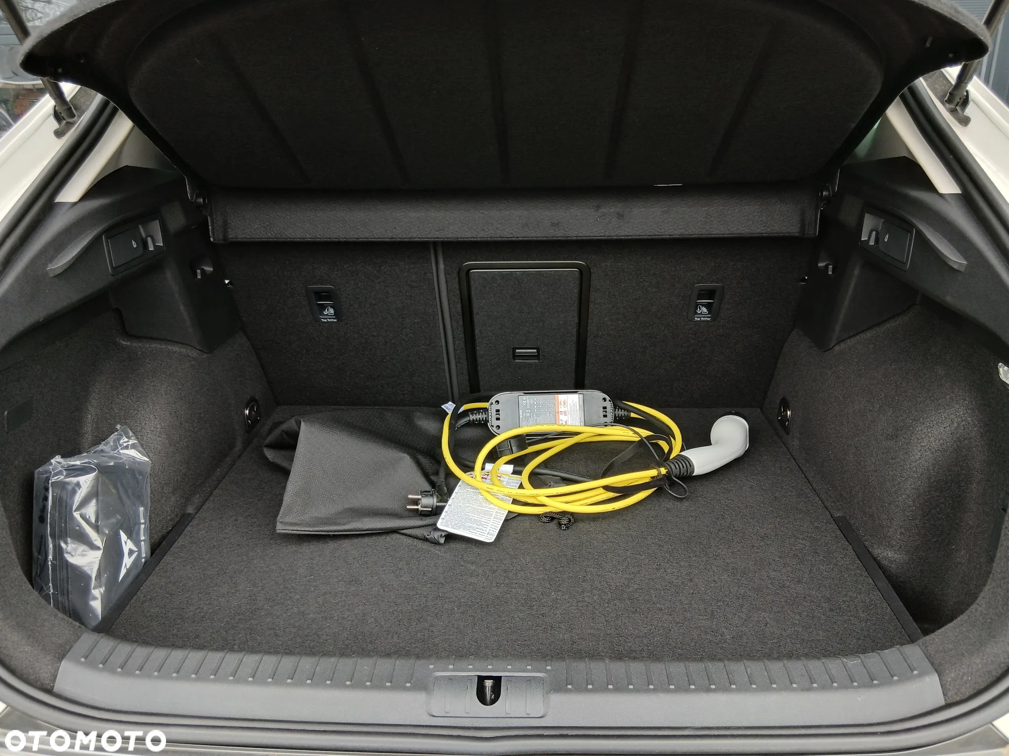 Cupra Formentor 1.4 e-Hybrid DSG - 17