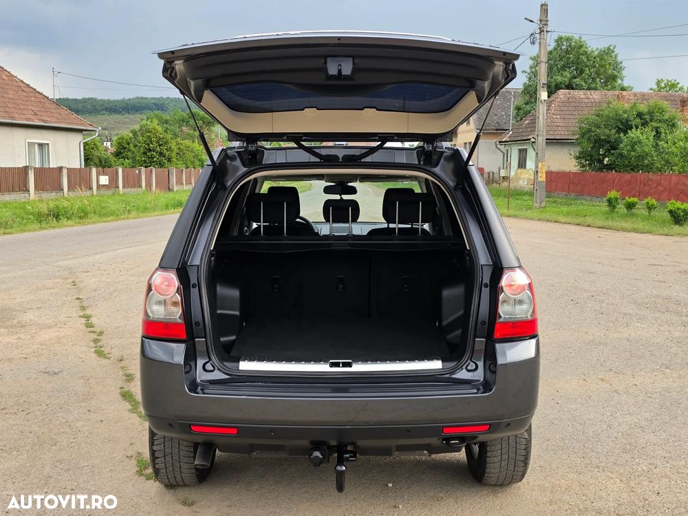 Land Rover Freelander 2 2.2L TD4 S - 30