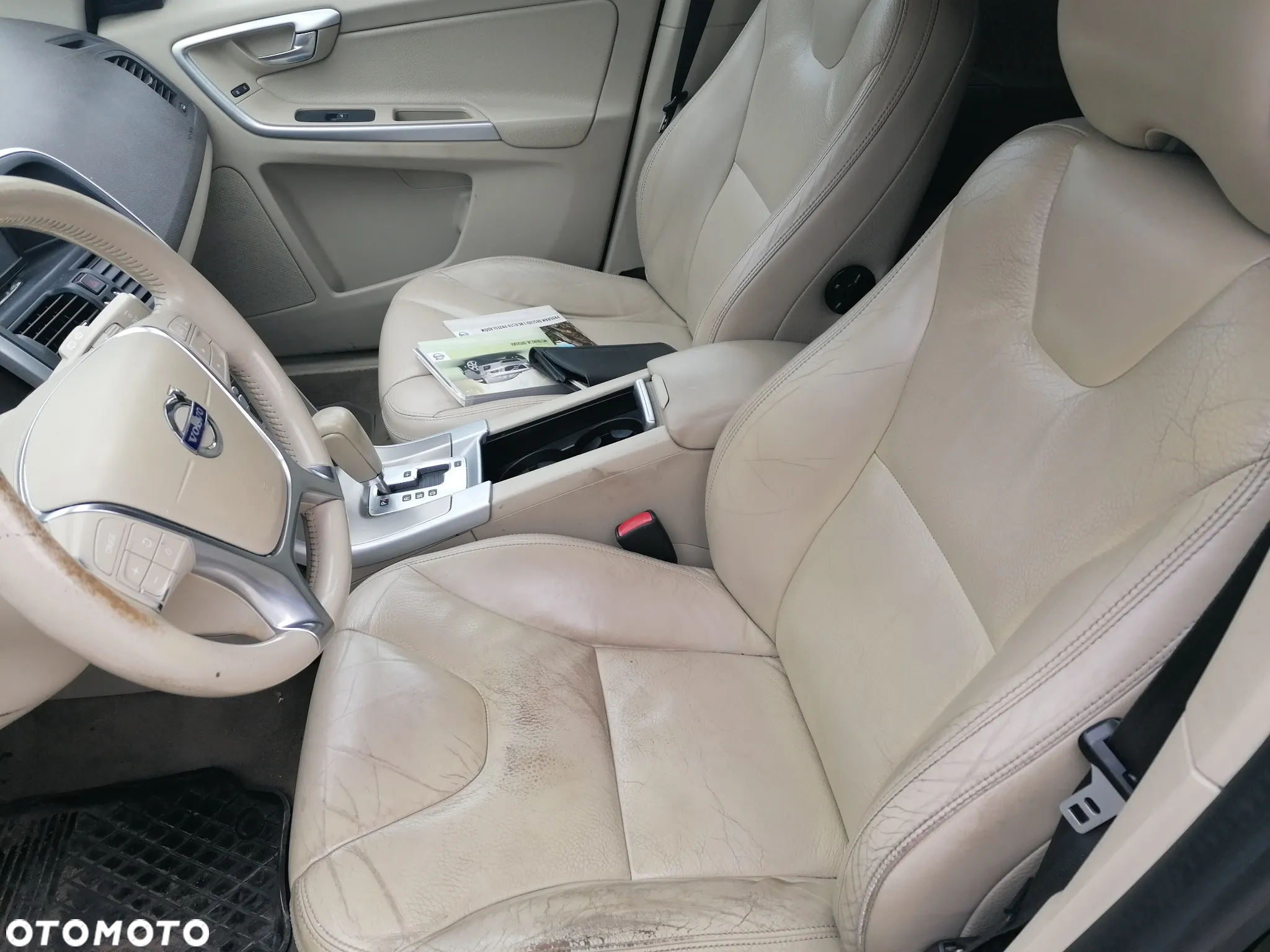 Volvo XC 60 2.4D AWD Momentum - 7