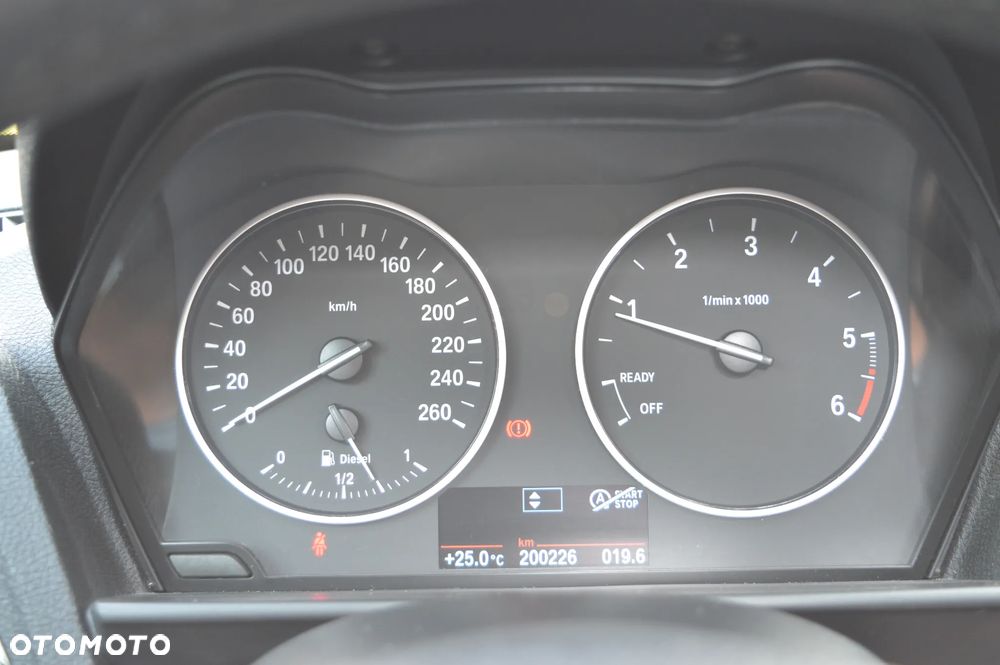 BMW Seria 1 118d DPF Edition Sport - 36