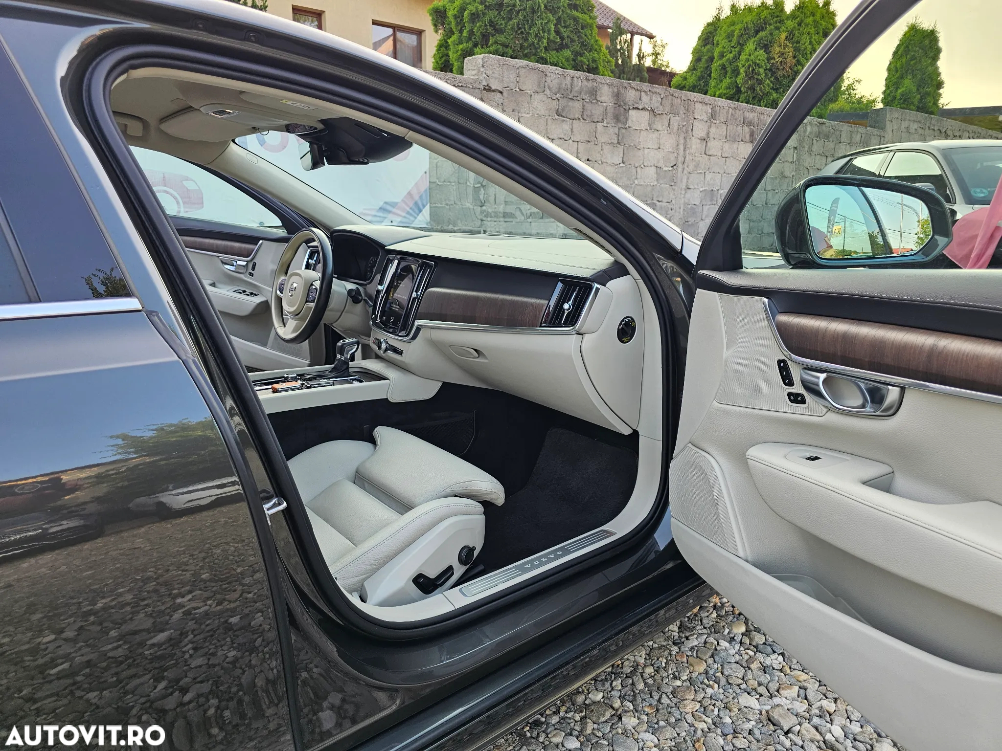 Volvo S90 D4 Inscription - 26