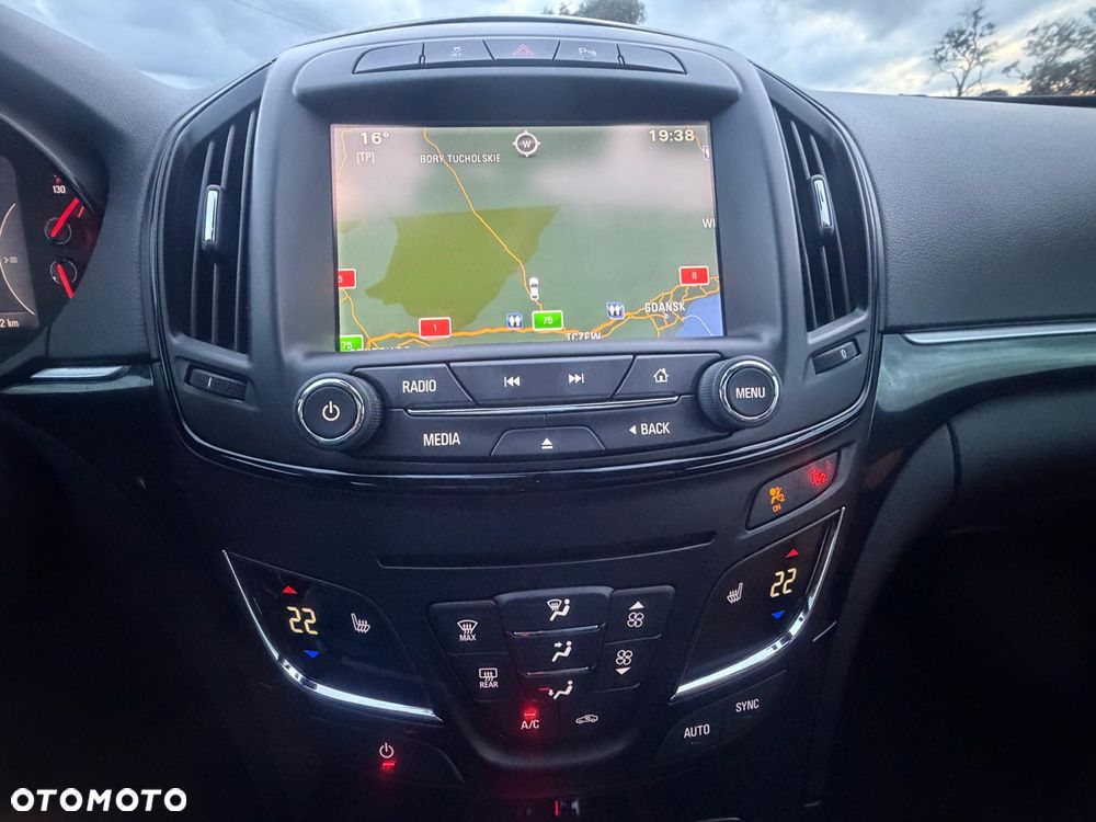 Opel Insignia - 29