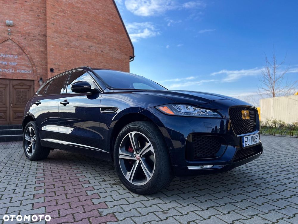 Jaguar F-Pace 3.0 V6 AWD S - 4