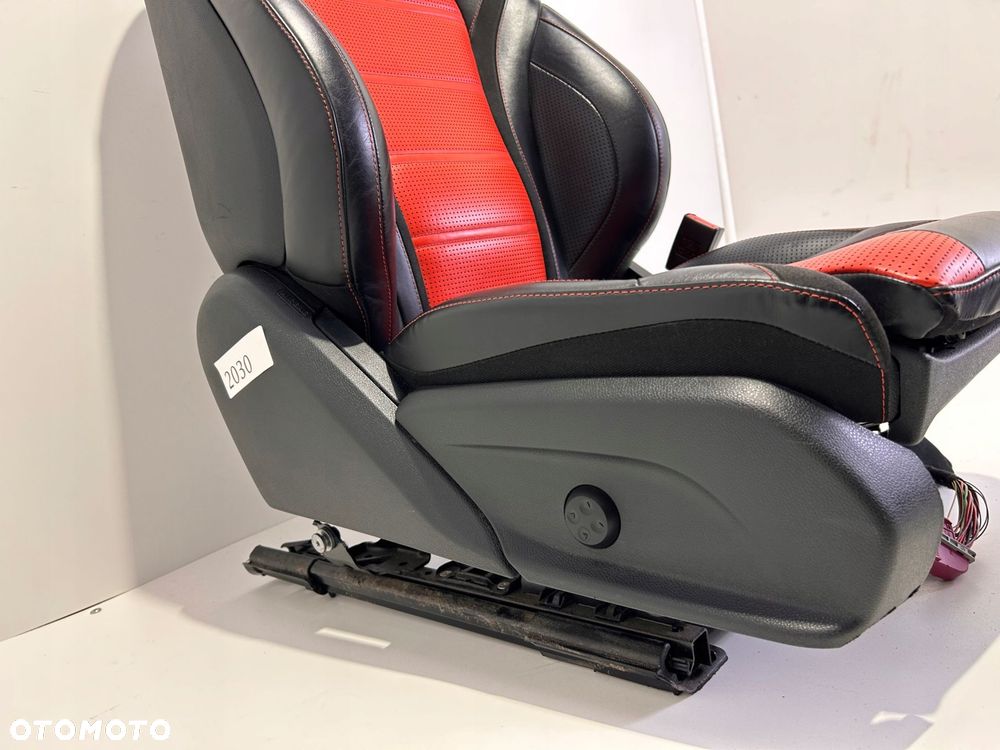 MERCEDES C KLASA W205 C63 FOTEL PRZEDNI KOMPLETNY - 3
