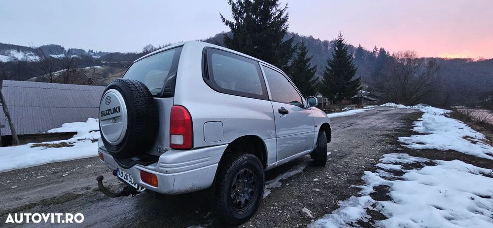 Suzuki Grand Vitara 1.6 - 3