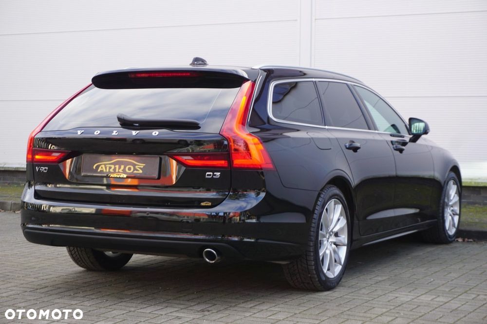 Volvo V90 D3 Geartronic Momentum Pro - 16