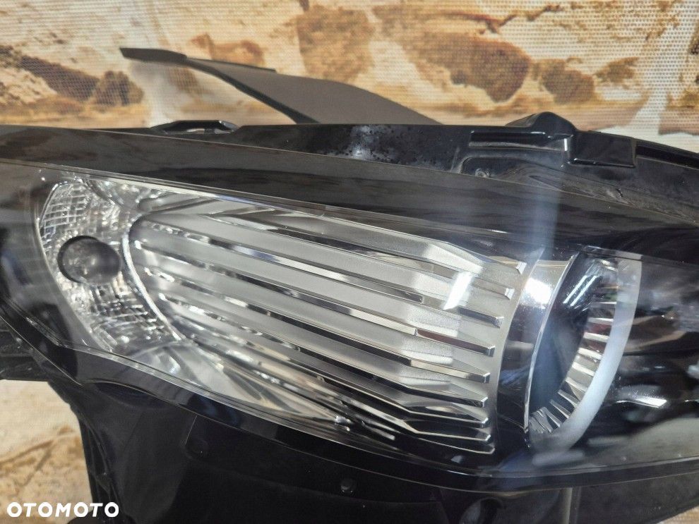 Reflektor Przód strona prawa Mazda CX-30 full led dzienne na żarówkę - 2