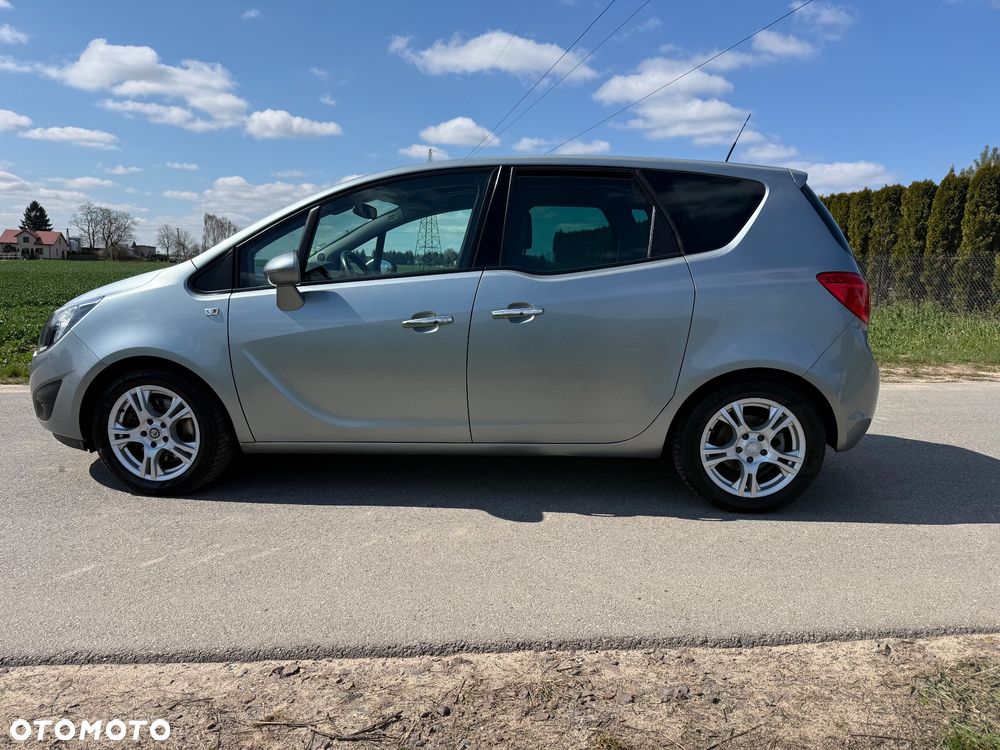 Opel Meriva 1.4 T Cosmo - 4