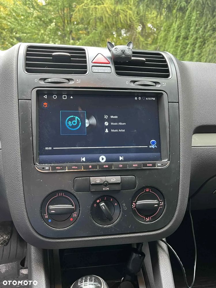 Volkswagen Golf - 14