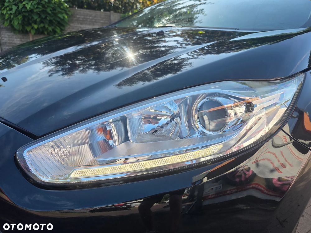 Ford Fiesta 1.0 EcoBoost Titanium - 25