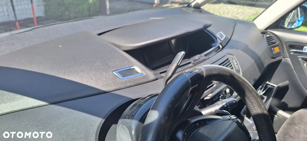 Citroën C4 Picasso 2.0 HDi Exclusive - 16