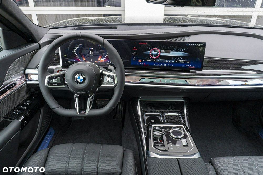 BMW Seria 7 - 18