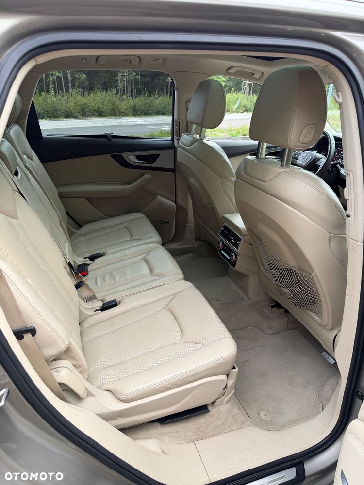 Audi Q7 3.0 TFSI Quattro Tiptronic - 21