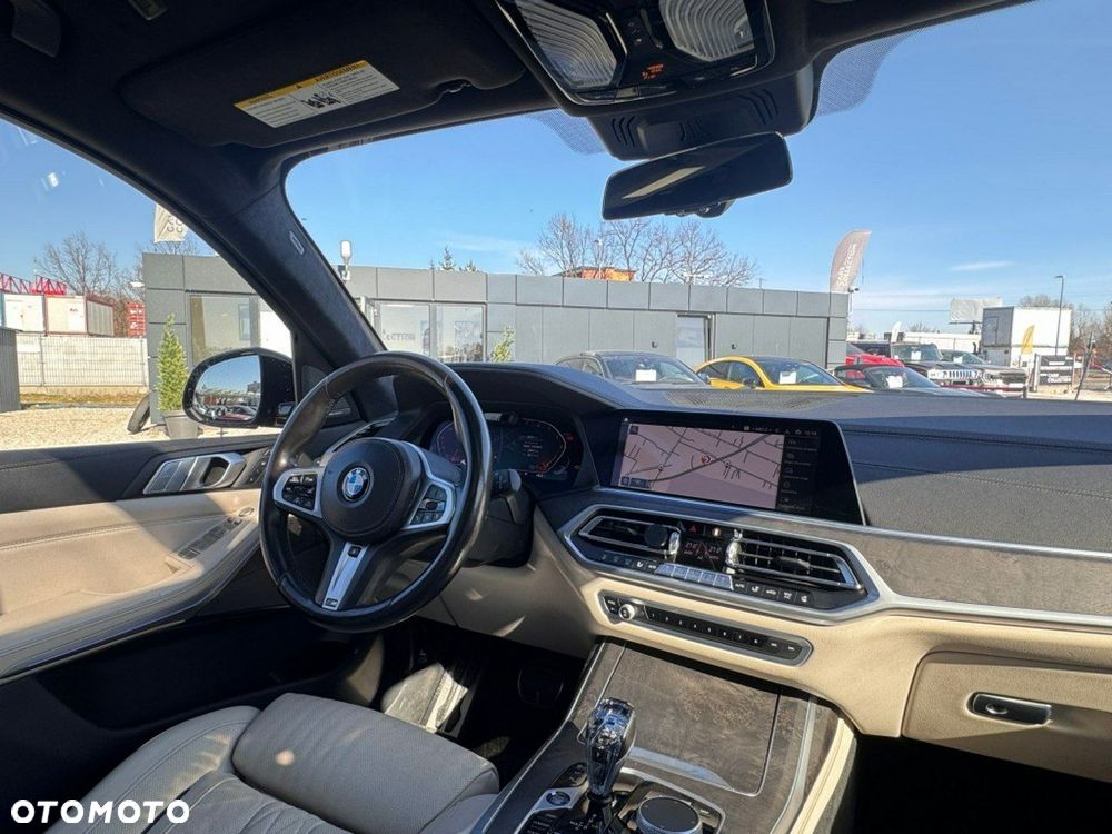 BMW X7 - 14